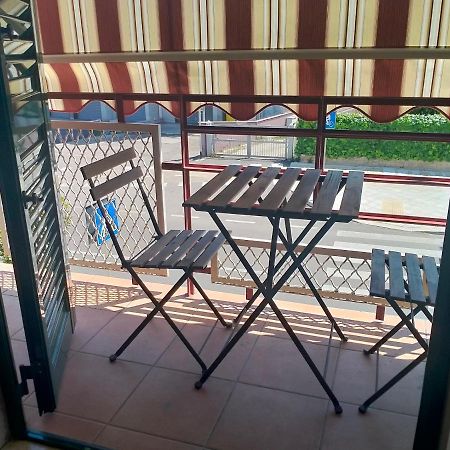 Aura Apartment Барі Екстер'єр фото