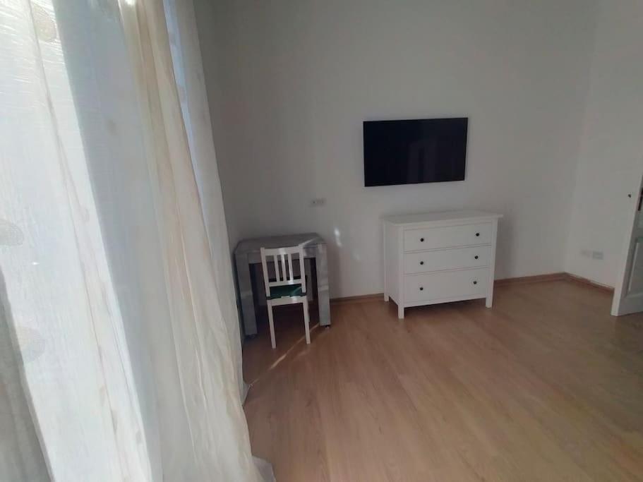 Aura Apartment Барі Екстер'єр фото