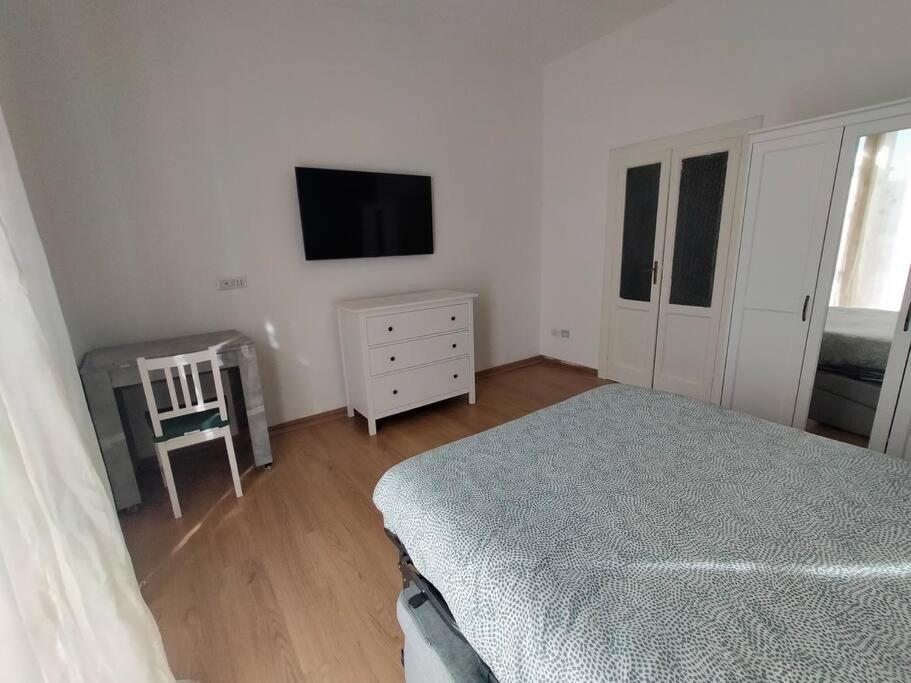 Aura Apartment Барі Екстер'єр фото