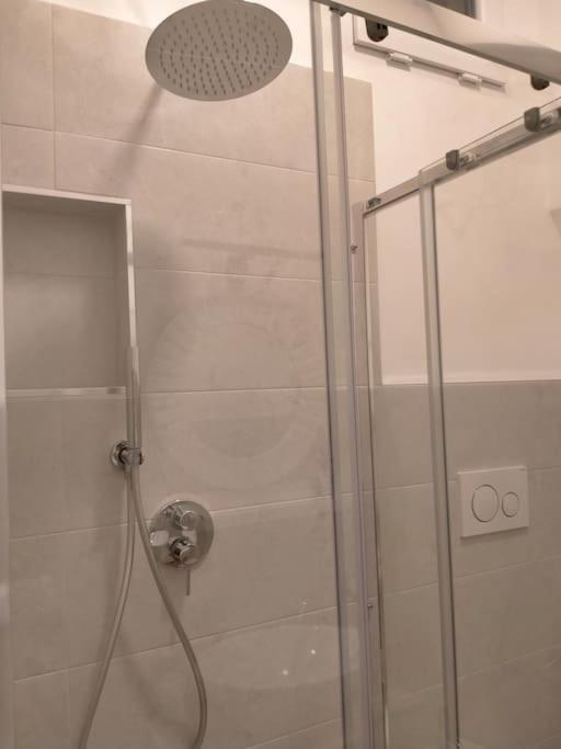 Aura Apartment Барі Екстер'єр фото